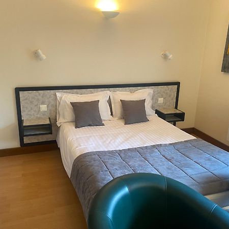 Hotel Du Commerce Joncy Εξωτερικό φωτογραφία